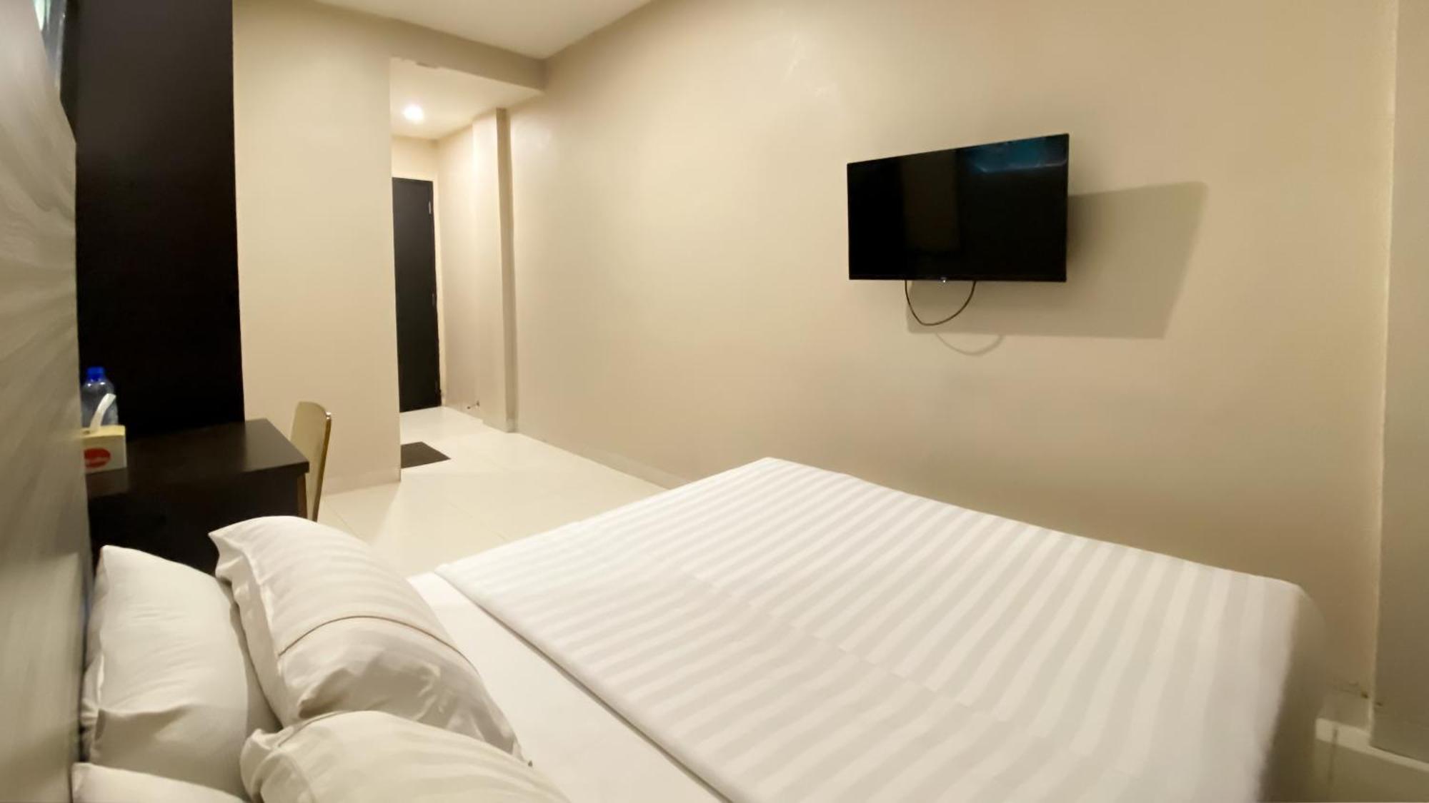 Os Hotel Batu Aji Batam Εξωτερικό φωτογραφία
