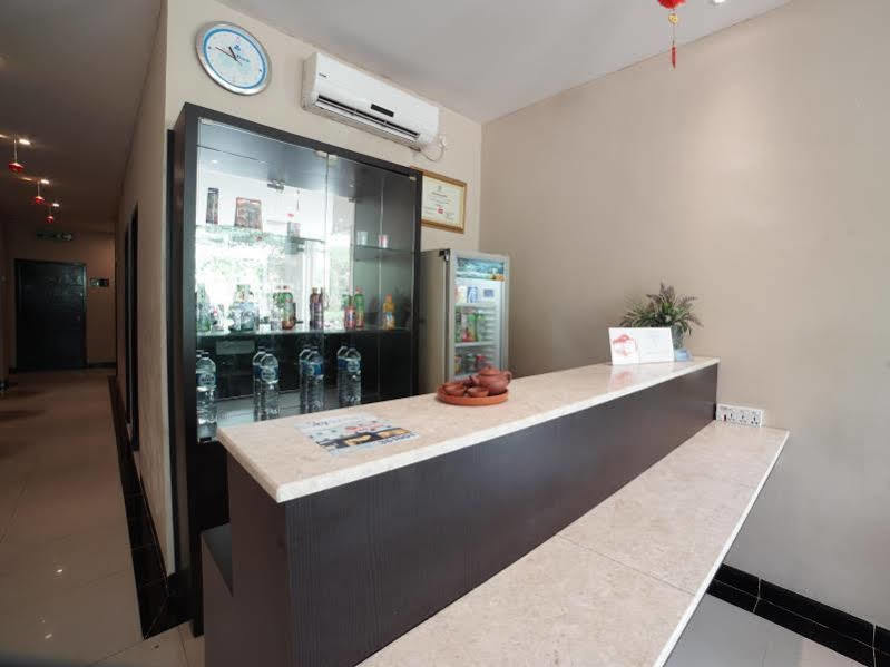 Os Hotel Batu Aji Batam Εξωτερικό φωτογραφία